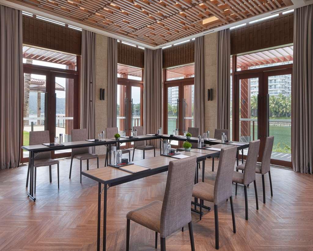 Grand Hyatt Shenzhou Peninsula Hotel Wanning Facilities photo